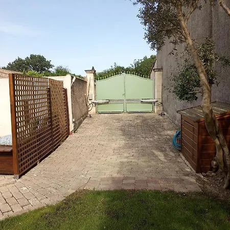 Les Oliviers Villa *